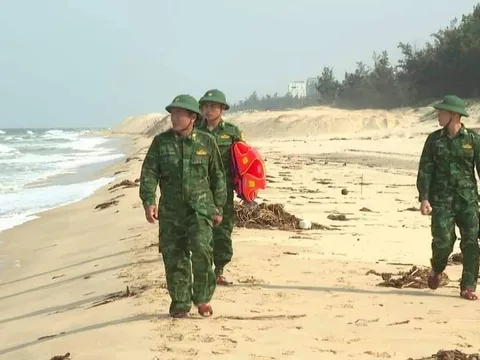 Quảng Bình: Một ngư dân mất tích khi vào tránh trú bão