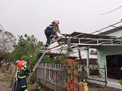 Những hình ảnh ban đầu tại Thừa Thiên – Huế sau khi siêu bão Noru “oanh tạc” đất liền