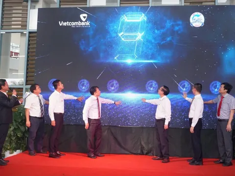 Bệnh viện Trung ương Huế (cơ sở 2) triển khai phương thức thanh toán không dùng tiền mặt