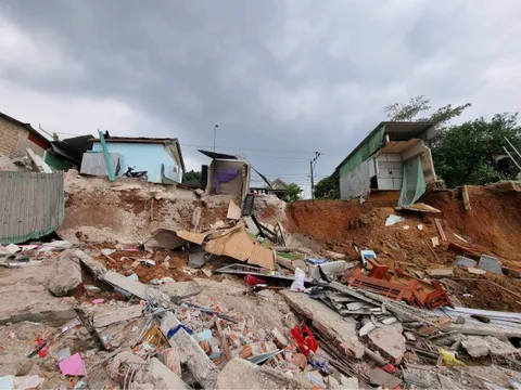 Sạt lở ven sông Thạch Hãn khiến 1 người tử vong