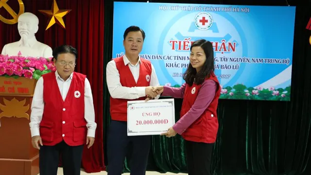Hội Chữ thập đỏ TP. Hà Nội vận động quyên góp, ủng hộ đồng bào vùng lũ