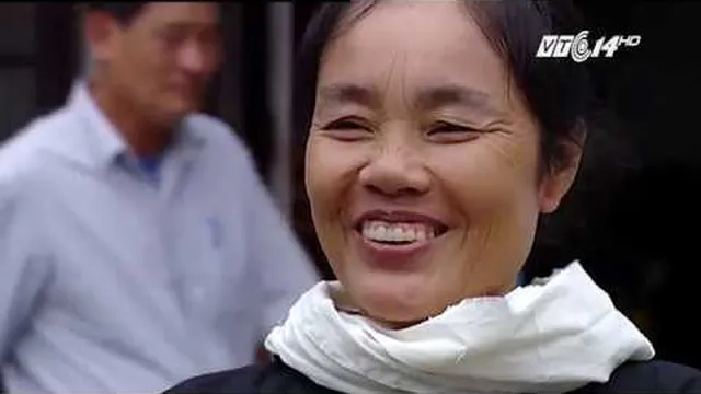 Những gia đình ‘tặng” ánh sáng cho người mù