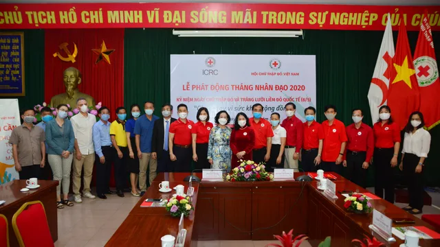 Video: Tháng nhân đạo 2020 - Chung tay vì sức khỏe cộng đồng