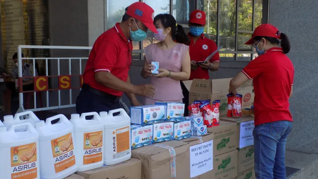 Tinh thần đoàn kết chống dịch Covid-19